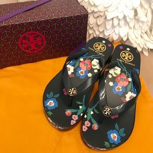 Brand new Tory Burch wedge flip flop